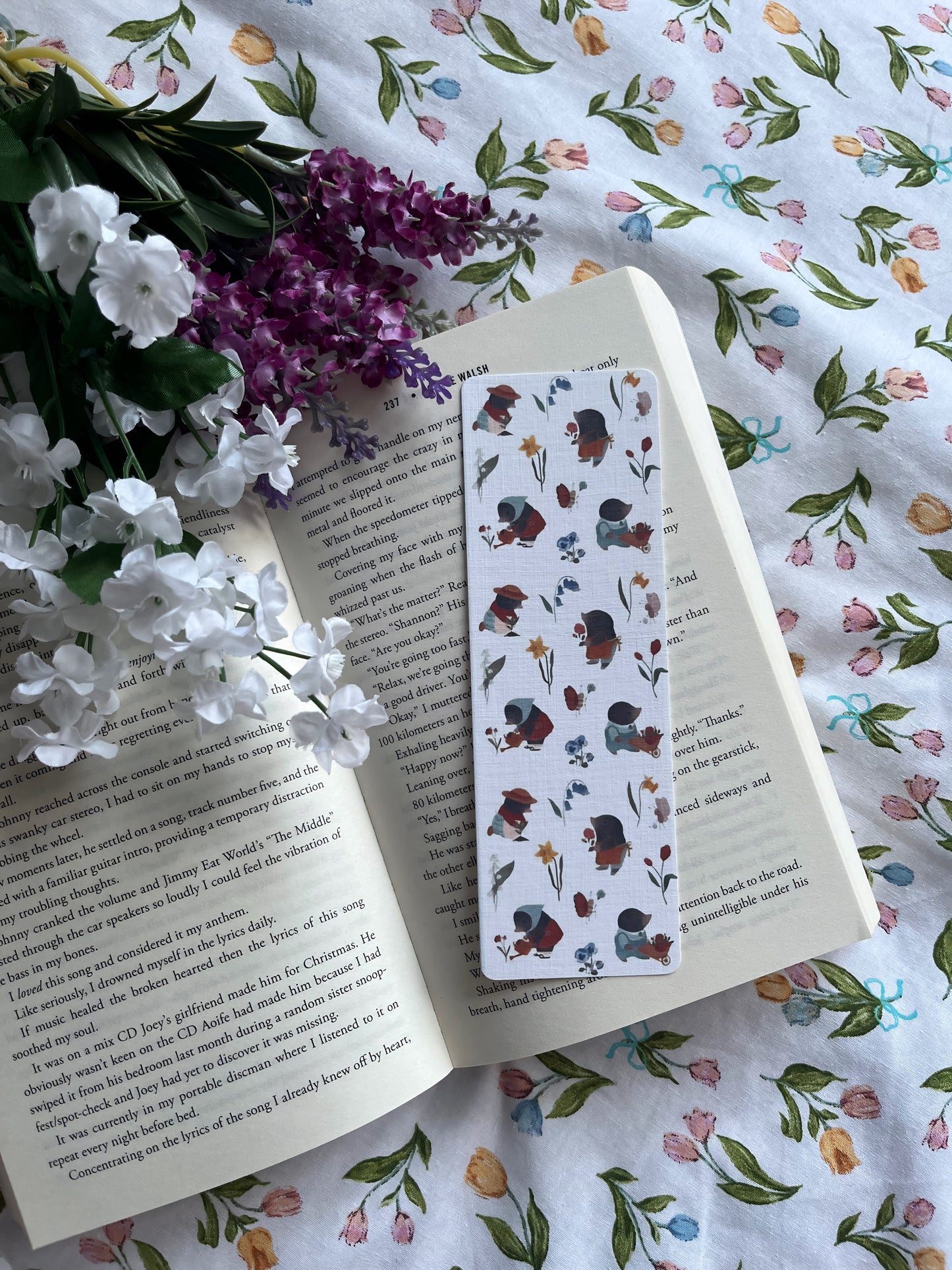 Cute Cozy Bookmarks for your Book